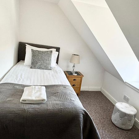 Waterloo Townhouse Инвернесс Экстерьер фото